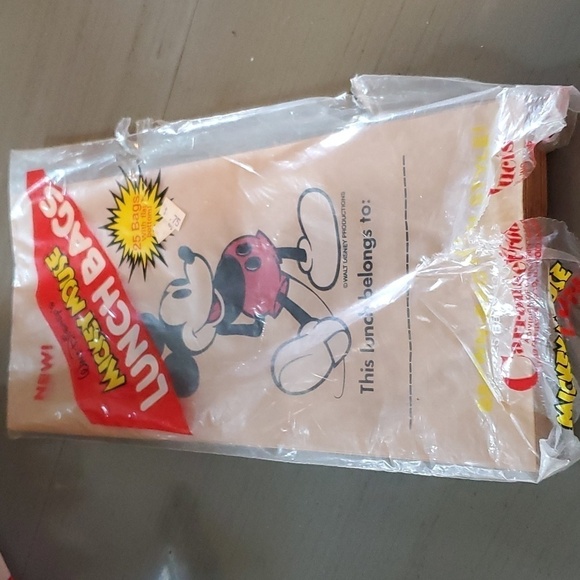 Mickey Mouse Vintage Lunch Bags in Bag, Opened  Set of 17 bags - Picture 2 of 4